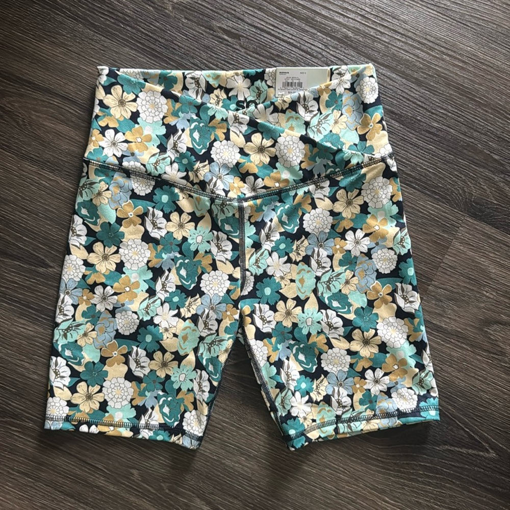 Floral Patterned Bike Shorts Size S *NEW WITH TAGS